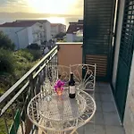 Apartman With Parking Space Nemira, - 21891